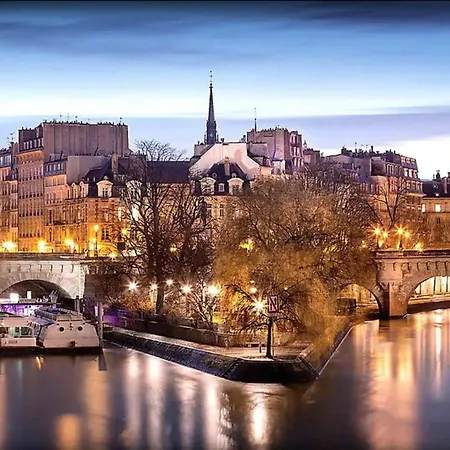 New & Design Studios In The Heart Of Le Marais Paris Exterior photo